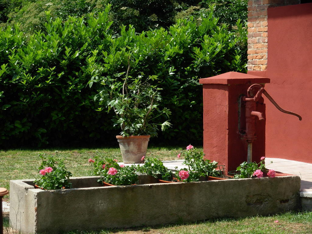 Cascina Foresto Bed & Breakfast Cossato Eksteriør bilde